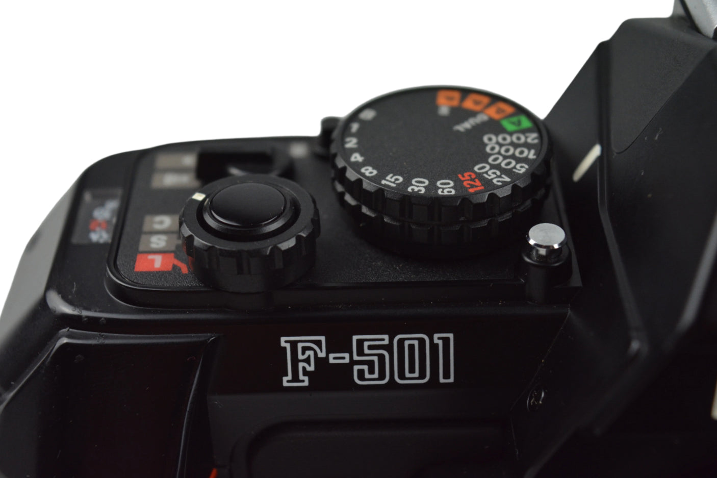 Nikon F-501 AF with Nikkor 35-70mm f3.3 Zoom Lens