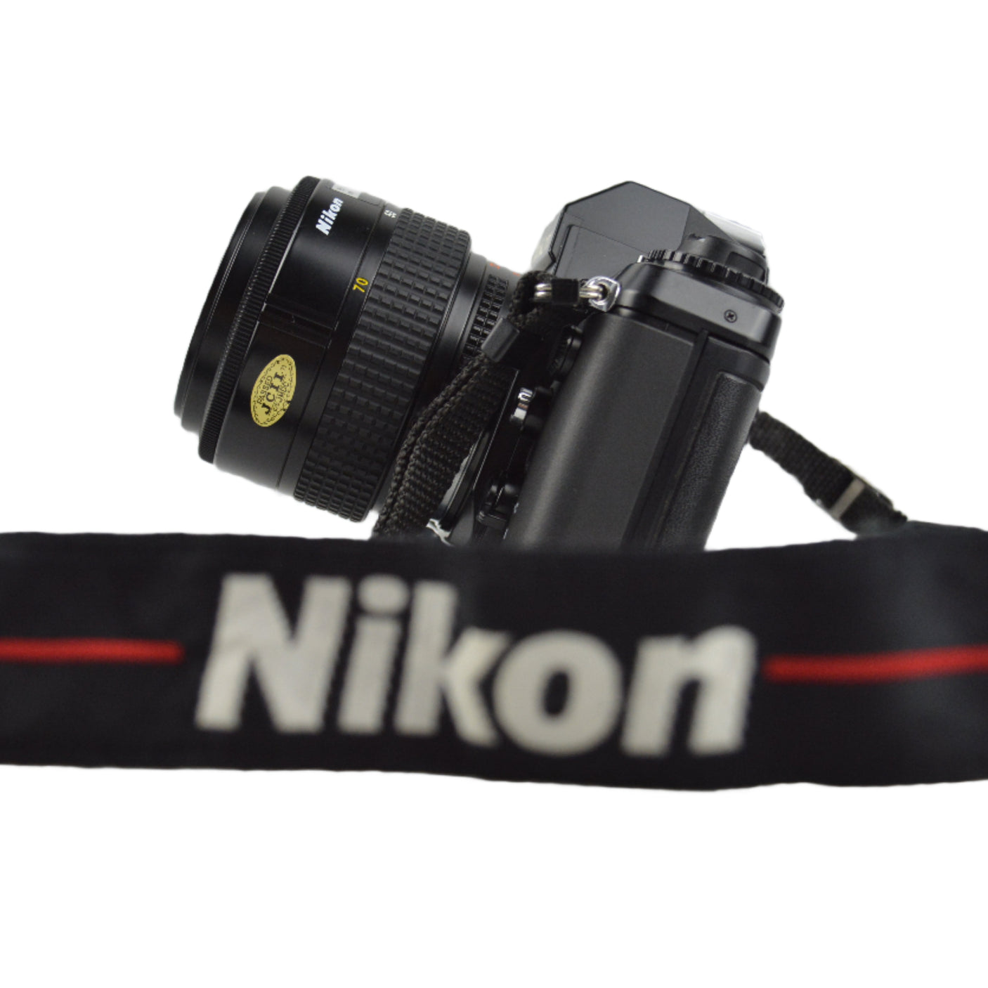 Nikon F-501 AF with Nikkor 35-70mm f3.3 Zoom Lens