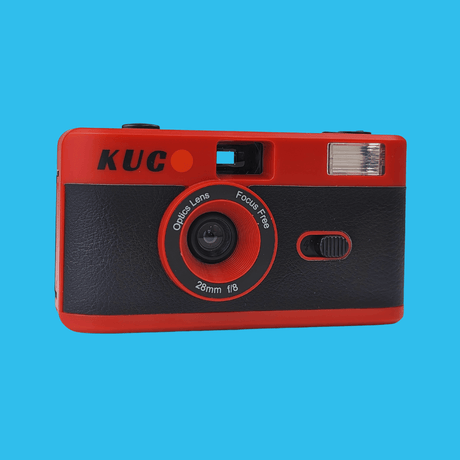 Brand New KUGO 35mm Film Camera Reusable Point And Shoot - Red