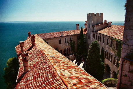 BRAND NEW - Olympus OM40 Program Black 35mm SLR Film Camera with Olympus Prime Lens