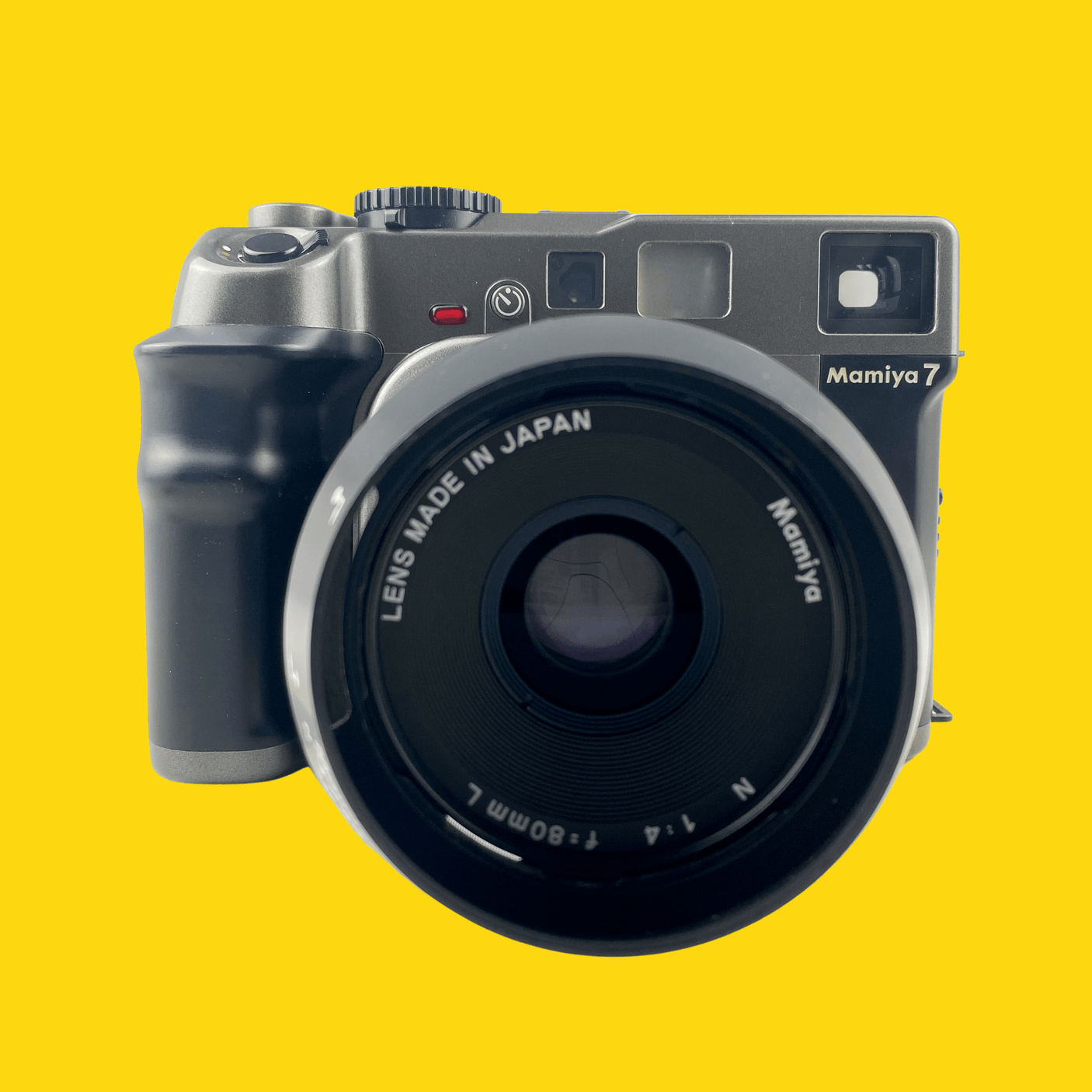 Mamiya 7 With 80mm F4 Lens. 6X7 Medium Format Film Camera