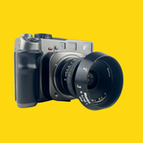 Mamiya 7 With 80mm F4 Lens. 6X7 Medium Format Film Camera
