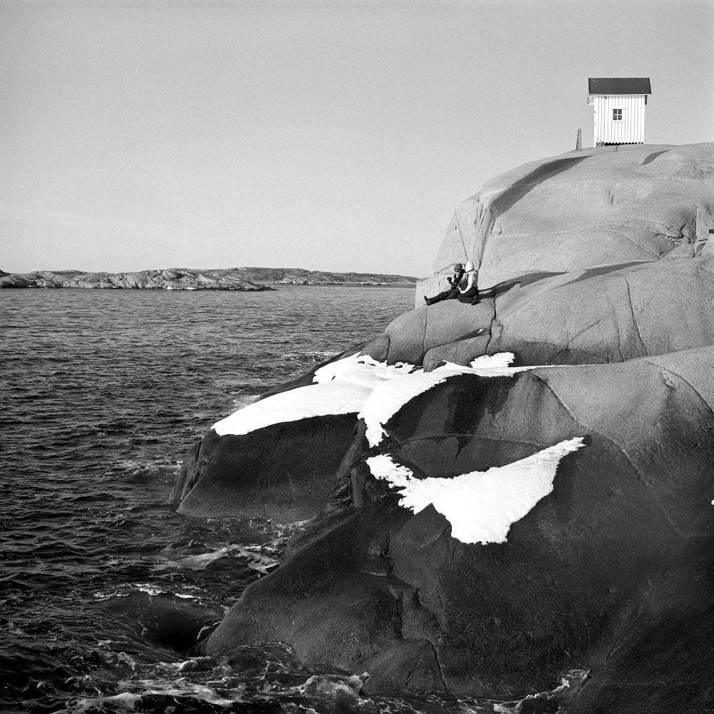 Mamiya C330 Professional Blue Dot 6x6 TLR Film Camera With 80mm F2.8 Lens