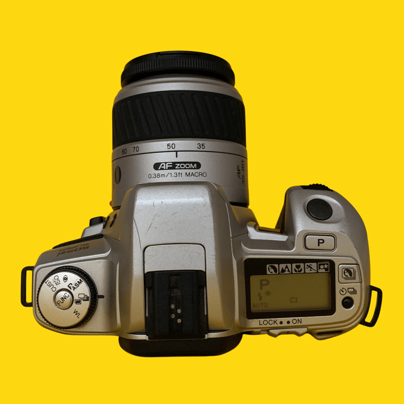 Minolta Dynax 505si Super Auto SLR 35mm Film Camera with 35mm - 80mm Lens