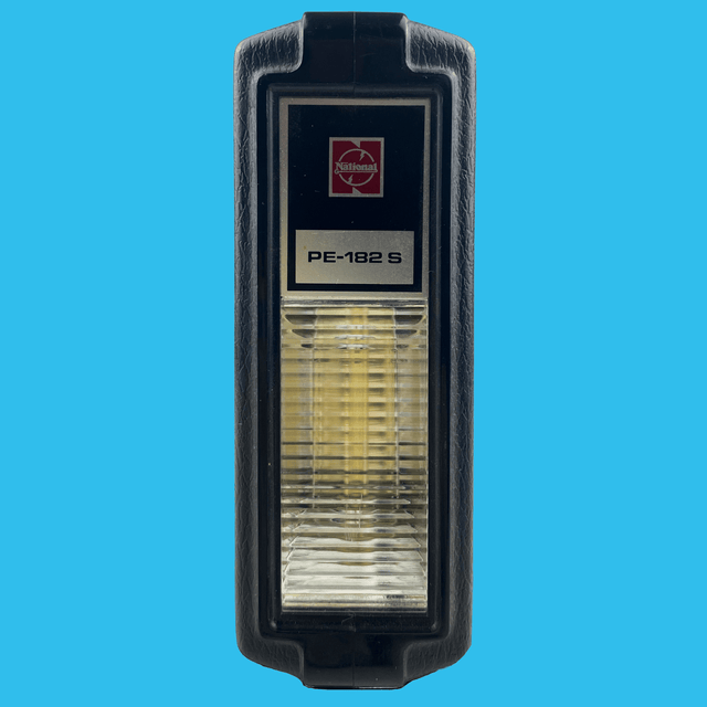 National PE-182S Flash Unit.