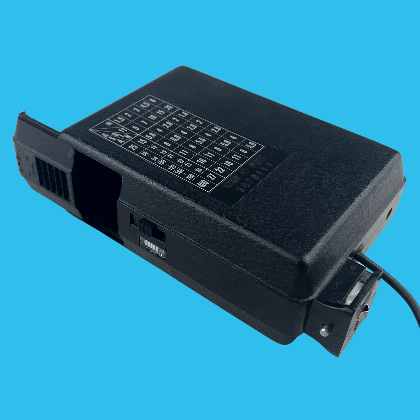National PE-182S Flash Unit.
