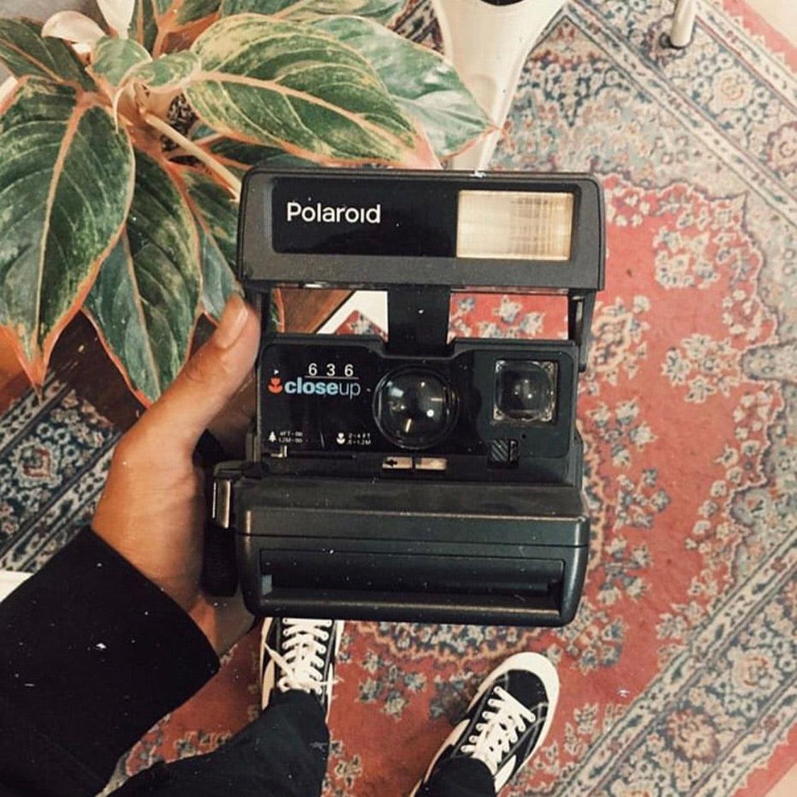 Polaroid 636 Close Up Instant Film Camera