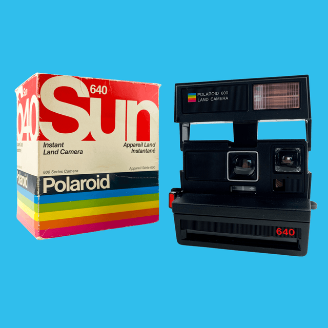 Polaroid Sun 640 Instant Film Camera (Boxed)