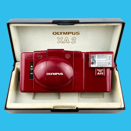 Red Olympus XA2 35mm Film Camera Point and Shoot w/ Olympus A11 Flash (Boxed)