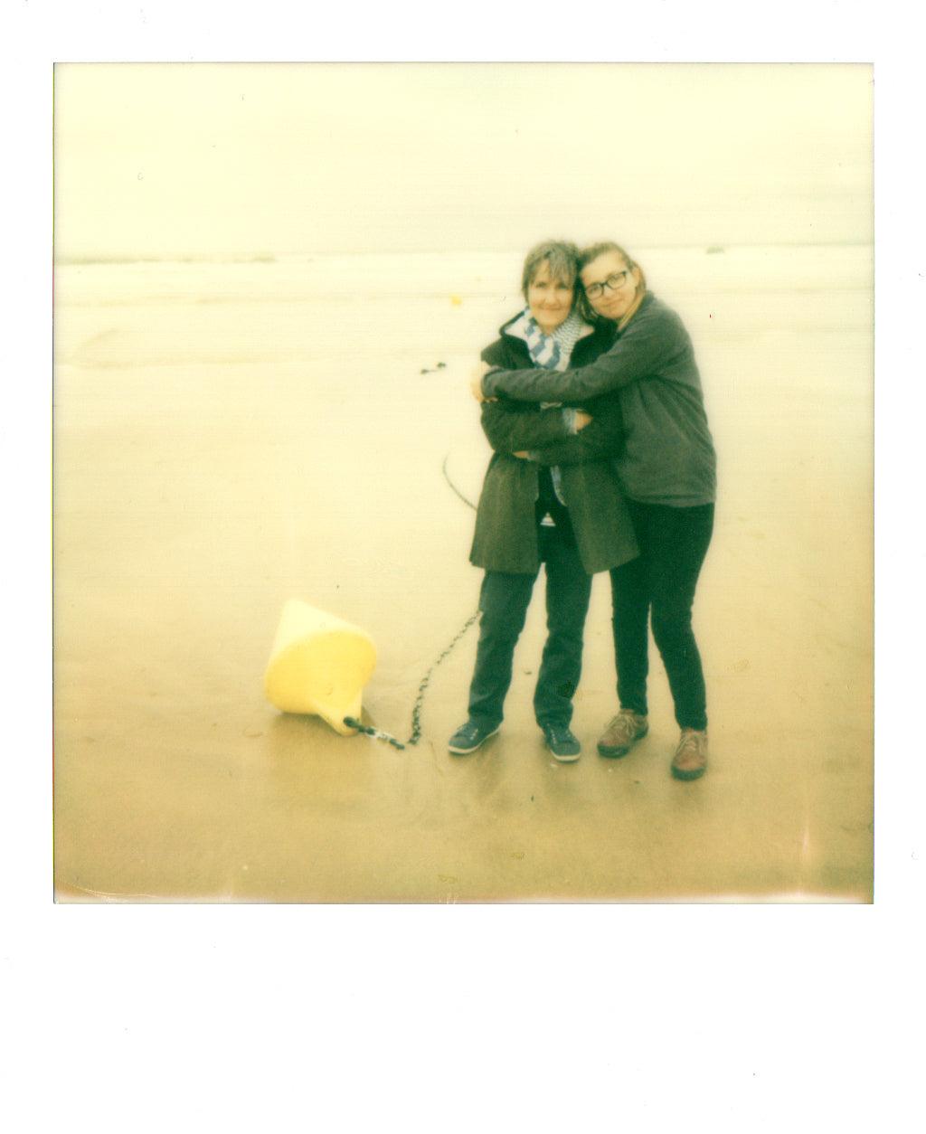 Retro Polaroid ONE 600 Instant Film Camera