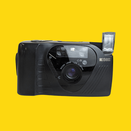 Ricoh FF9 35mm Film Camera Point and Shoot