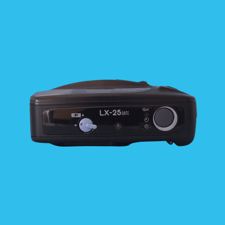 Ricoh LX-25 QUARTZ DATE 35mm Film Camera Point and Shoot