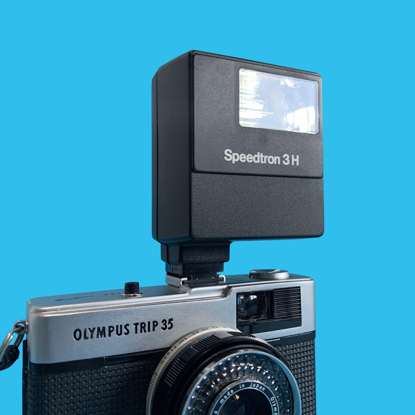 Speedtron 3H External Flash Unit for 35mm Film Camera