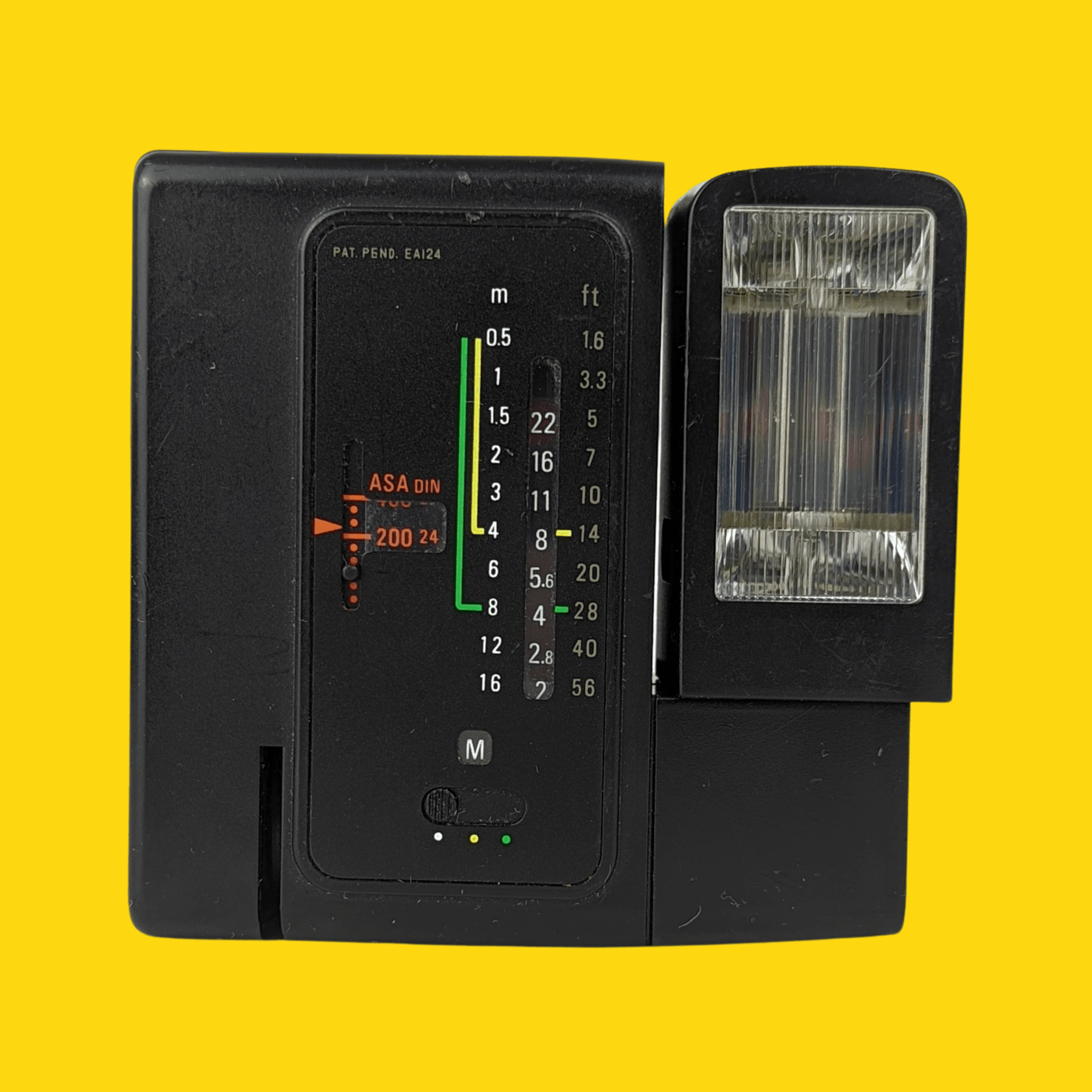 Sunpak Auto 124 External Flash Unit for 35mm Film Camera