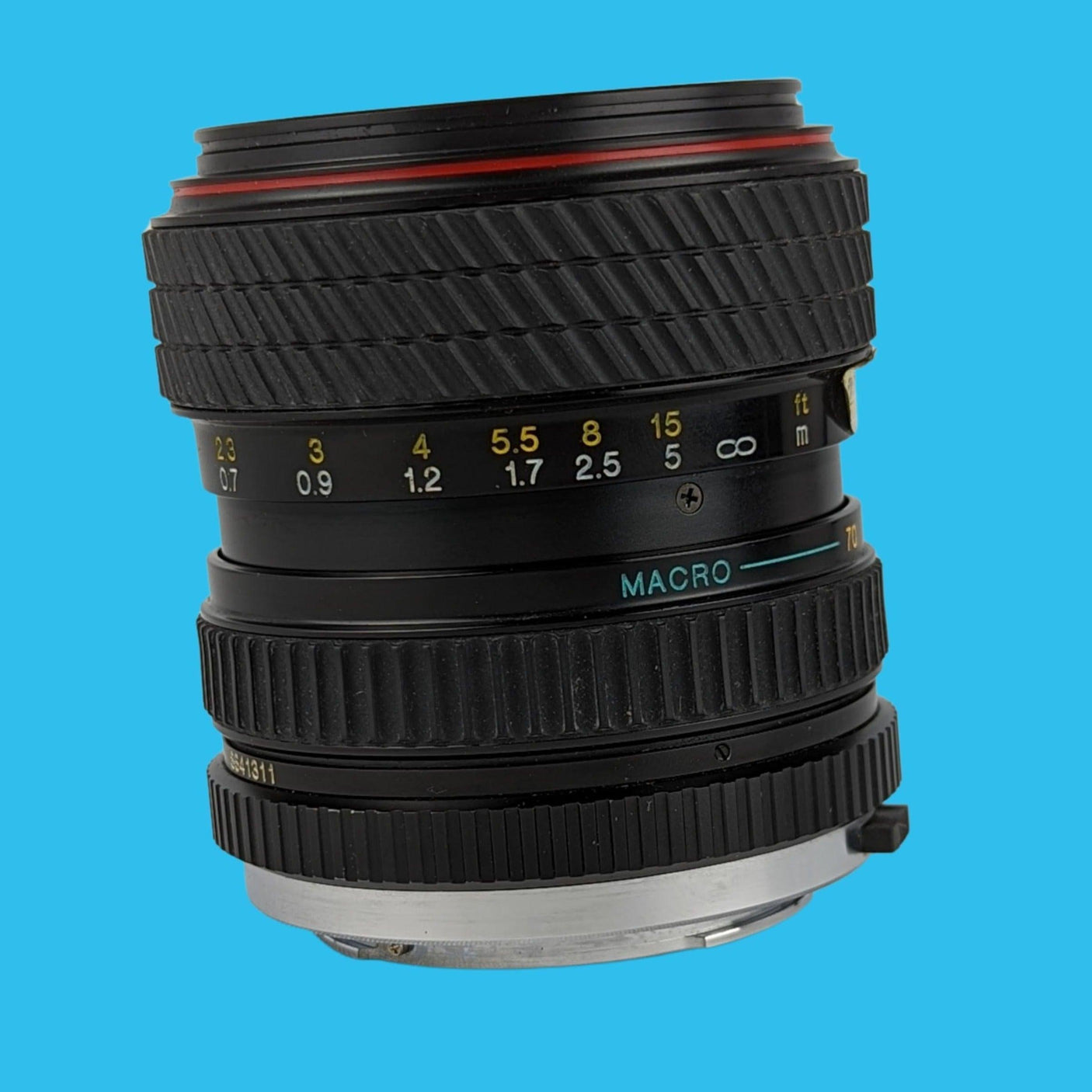 Tokina 28mm f/3.5 Camera Lens
