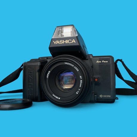 Yashica 230-AF Auto 35mm Film Camera w/f1.8 50mm Lens and Flash