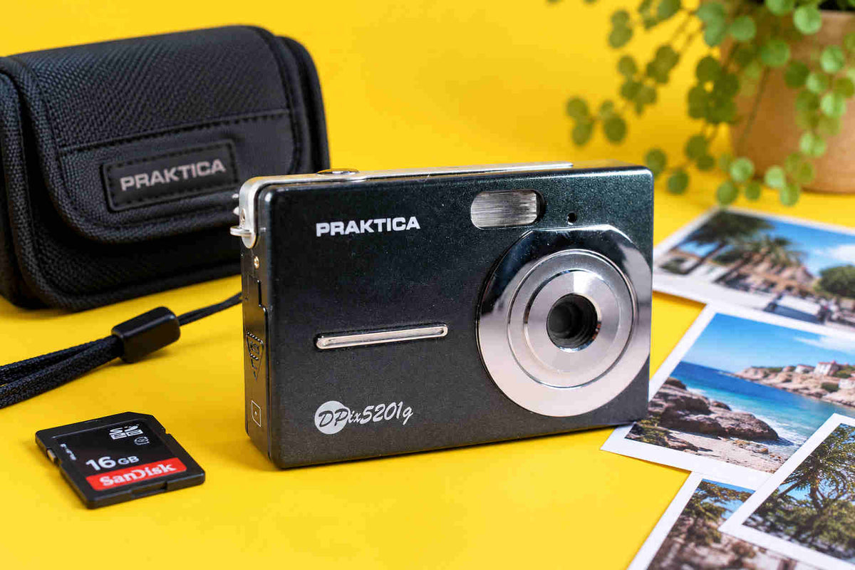 Best Vintage Digital Cameras for Beginners: How to Choose Your First Digicam