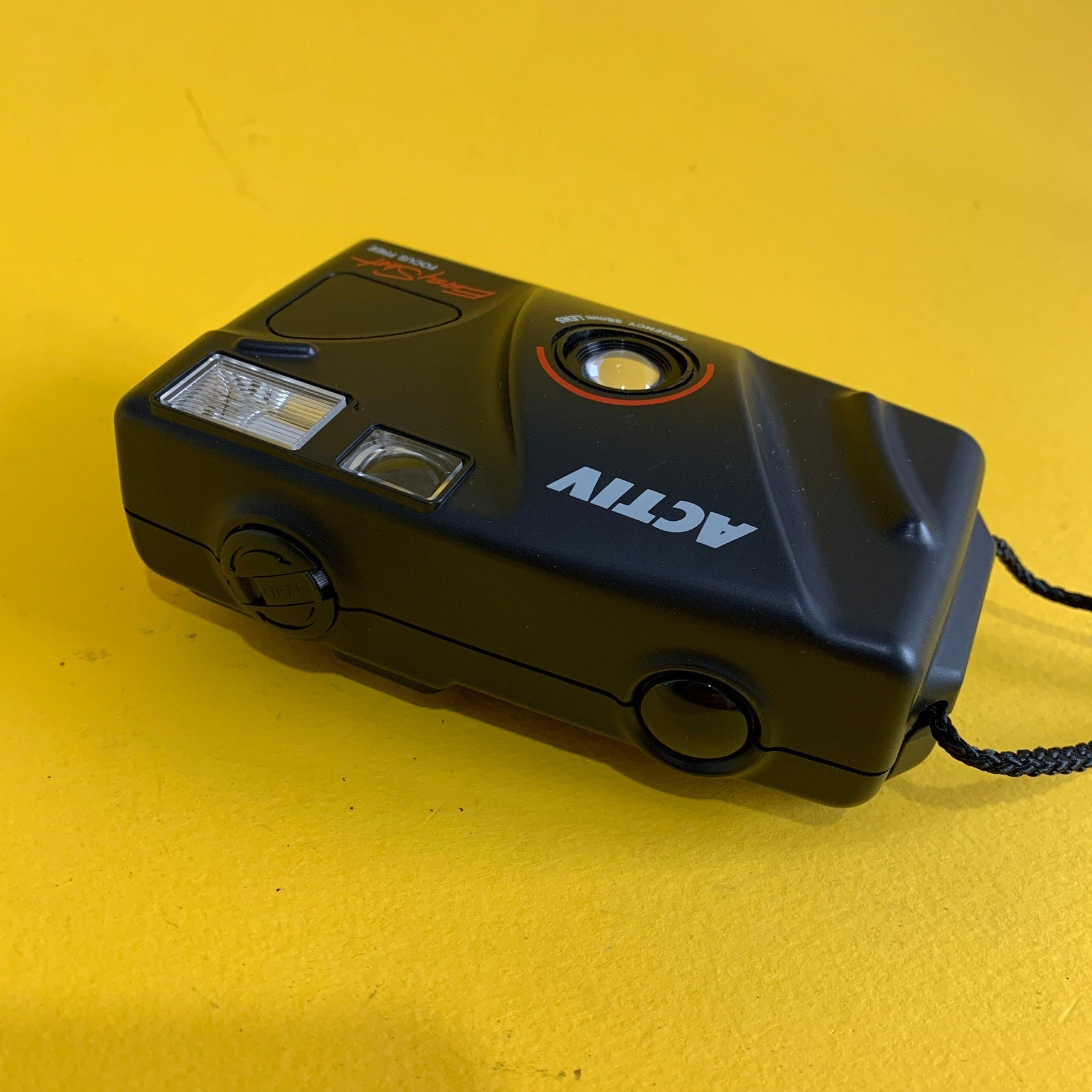 35mm Film Camera Starter Pack with FlashFilm Camera Bundle Film