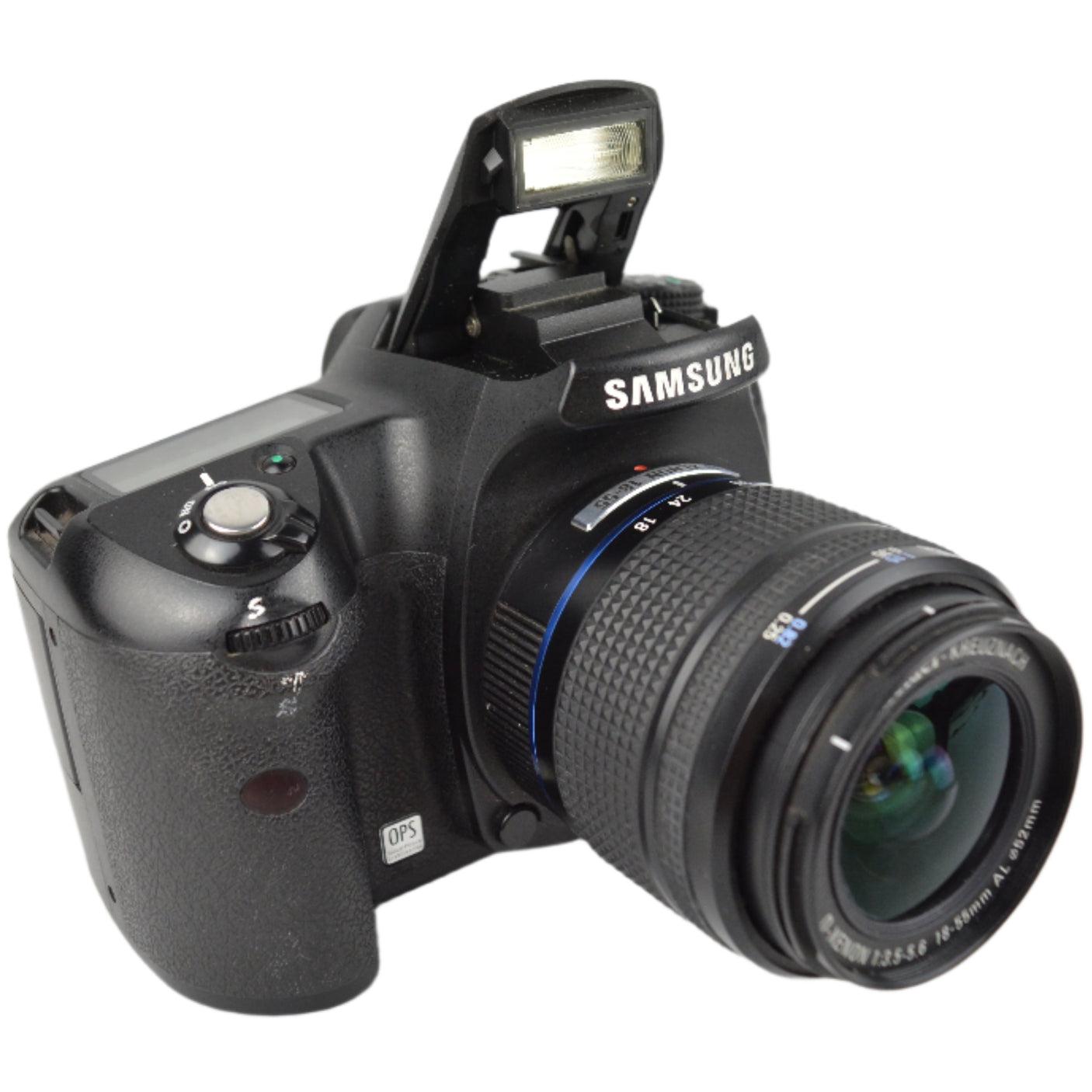 Samsung GX 10 with Schneider-Kreuznach D-Xenon 18-55mm f3.5 Zoom Lens