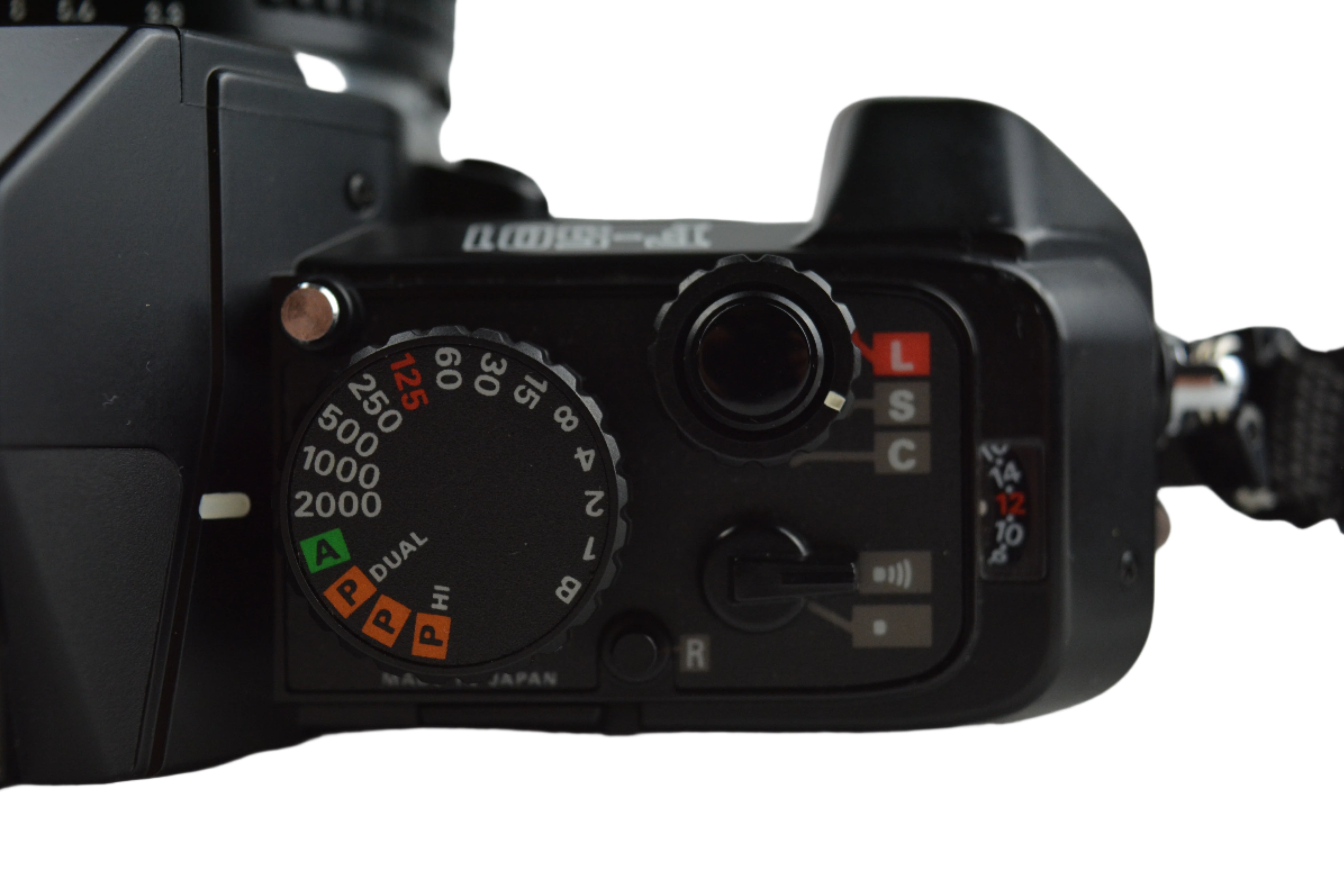 Nikon F-501 AF with Nikkor 35-70mm f3.3 Zoom Lens – Film Camera Store