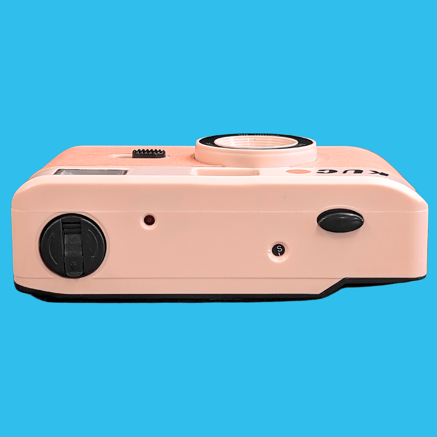 Brand New KUGO 35mm Film Camera Reusable Point And Shoot - Pink