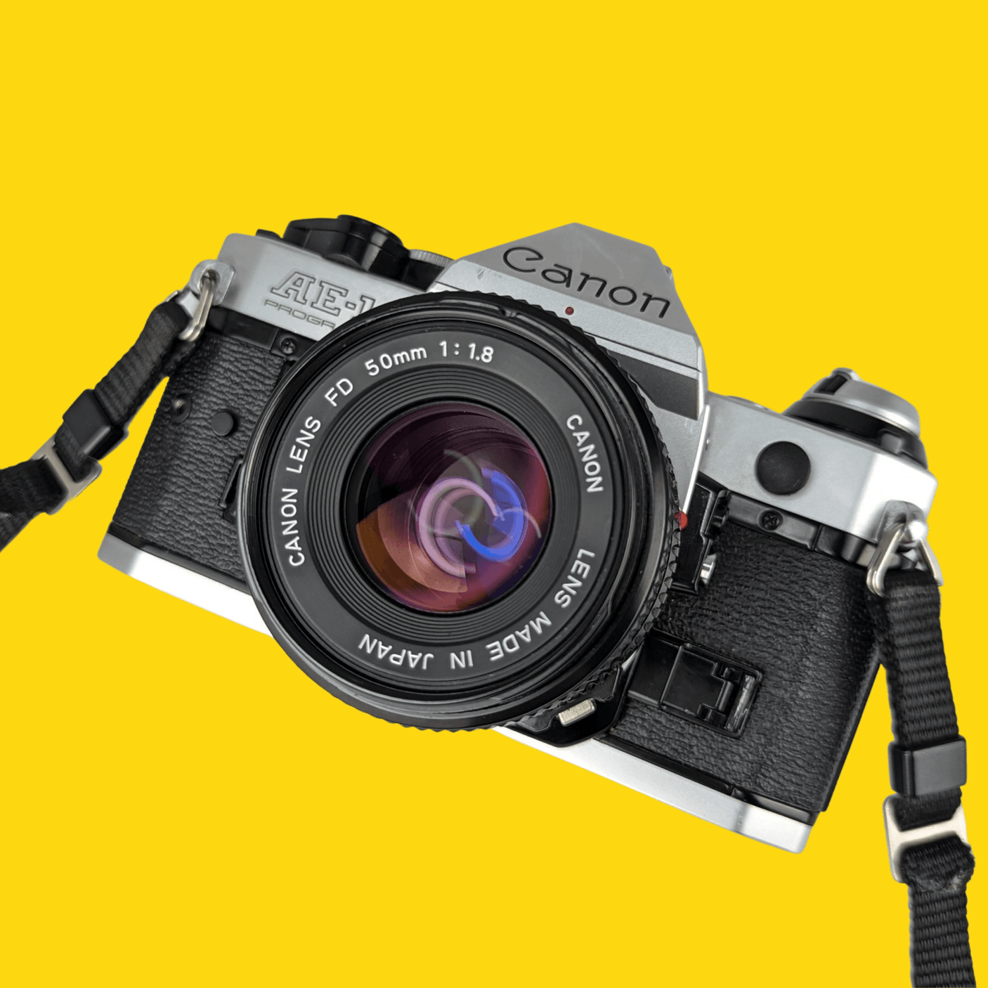 Canon AE-1 プログラム 35mm 一眼レフ フィルム カメラ、Canon プライム レンズ付き