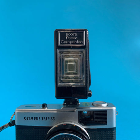 Compact External Flash Unit for 35mm Film Camera