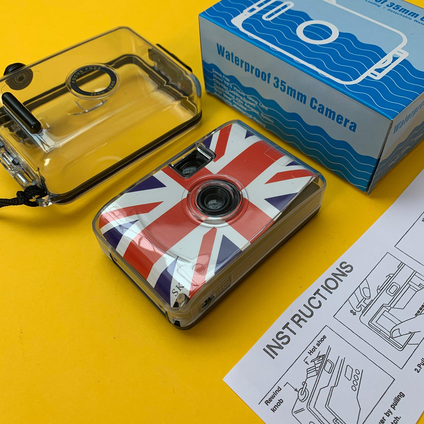 Great Britain Focus Free 35mm Point and Shoot Film Camera Plus Underwater Case & Wrist Strap