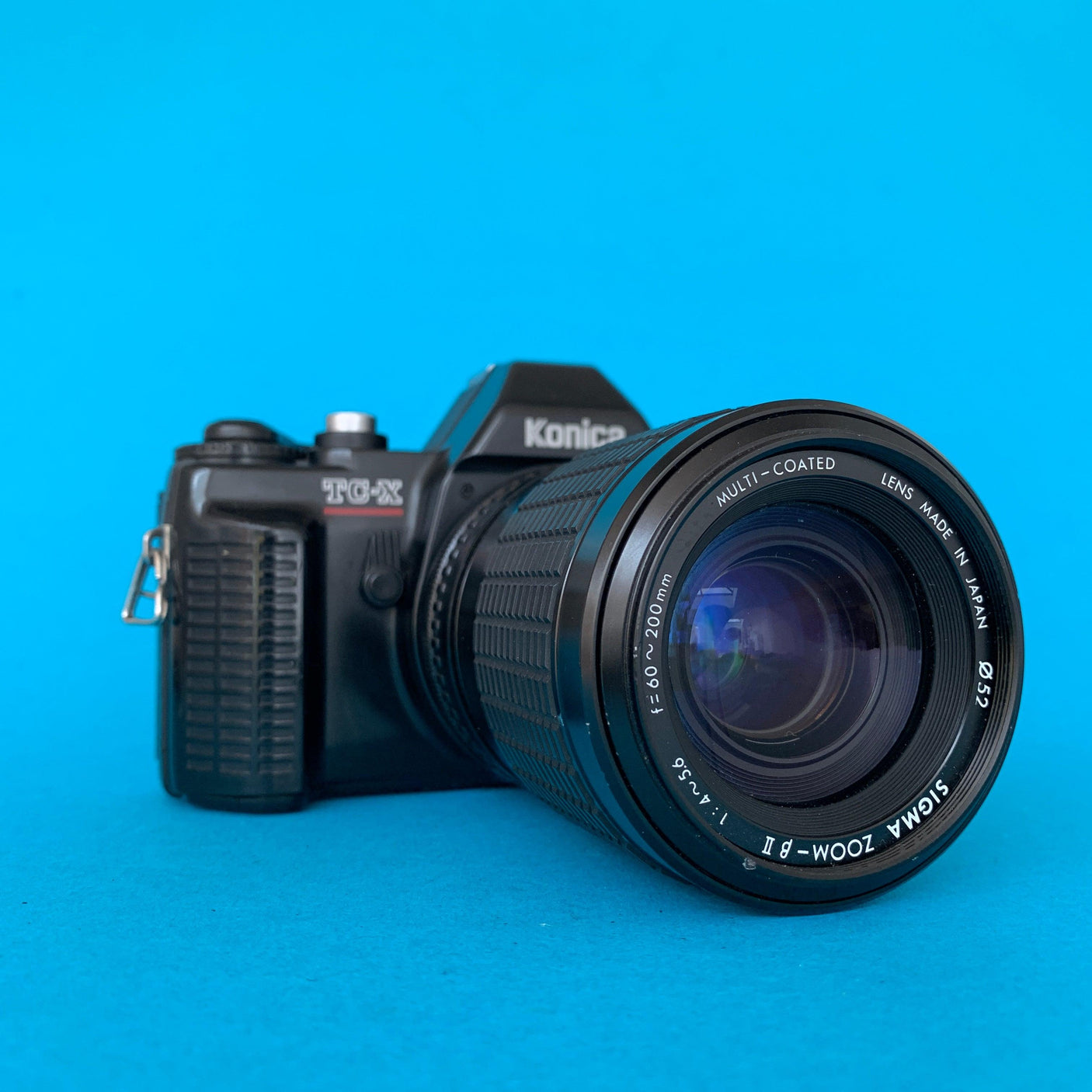 Konica TG-X 35mm SLR Film Camera w/ 60mm - 200mm Zoom Lens
