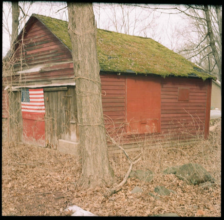 Mamiya M645 1000S with 55mm F2.8 Lens. 6X4.5 Medium Format Film Camera.