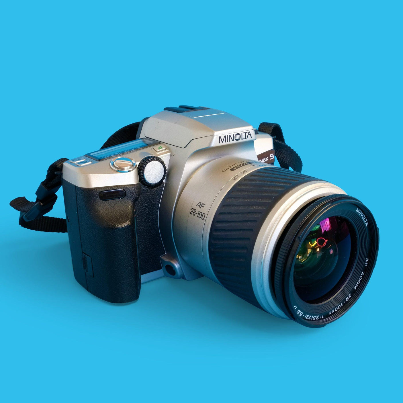 Minolta Dynax 5 Automatic 35mm SLR Film Camera w/ Auto Zoom Lens
