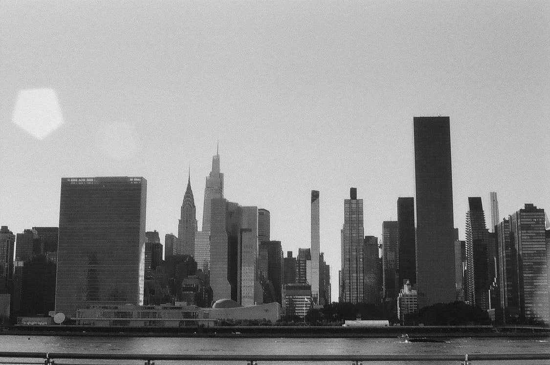 Minolta SRT SCII SLR 35mm Film Camera with 50mm lens Film Camera Store