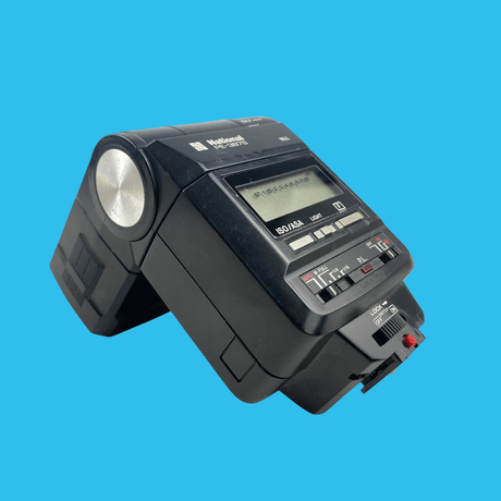 National PE-387S TTL Flash Unit.