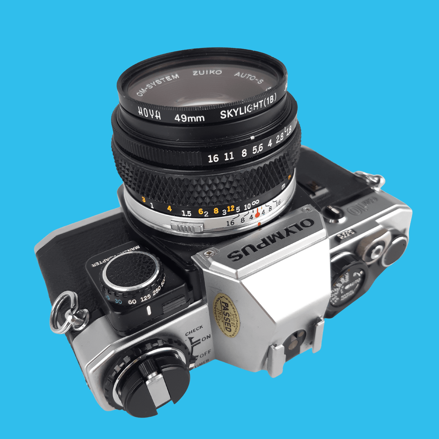 オリンパス OM-10 SLR 35mm フィルム カメラ w/ f/1.8 50mm レンズ + マニュアル アダプター