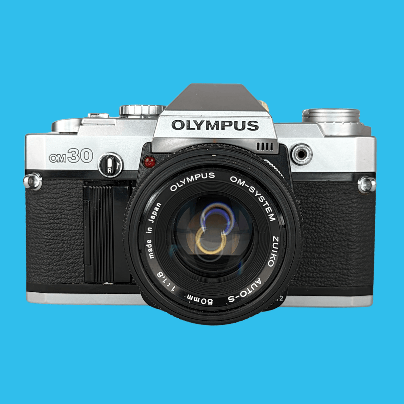 オリンパス OM30 35mm 一眼レフ フィルム カメラとオリンパス 50mm