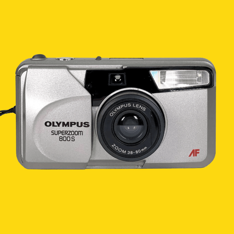 Olympus Superzoom 800S 35mm Film Camera Point and Shoot