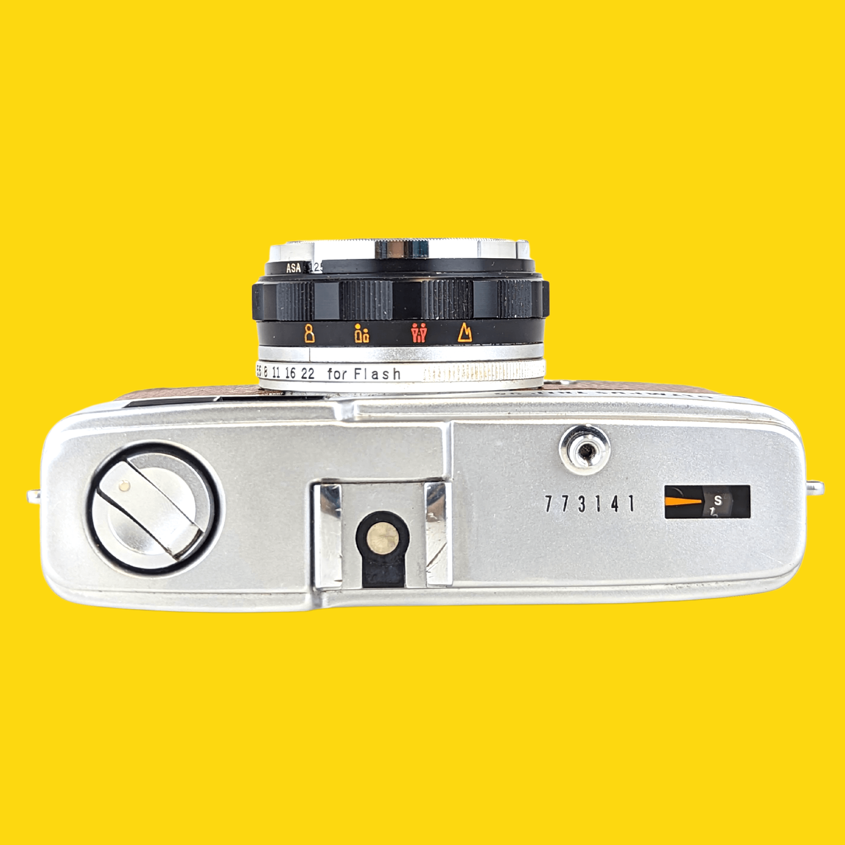 格安2024【美品　整備済】オーカー　オリンパス Trip35 35mm フィルムカメラ フィルムカメラ