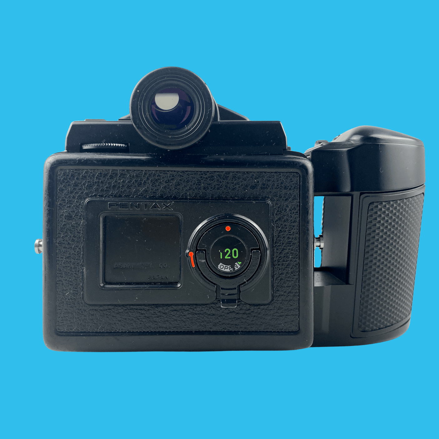 Pentax 645 With 55mm F2.8 Lens. 6X4.5 Medium Format Film Pentax 645 With 55mm F2.8 Lens. 6X4.5 Medium Format Film