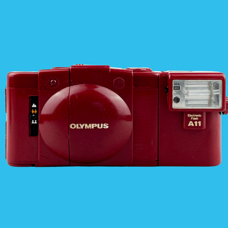 Red Olympus XA2 35mm Film Camera Point and Shoot w/ Olympus A11 Flash (Boxed)