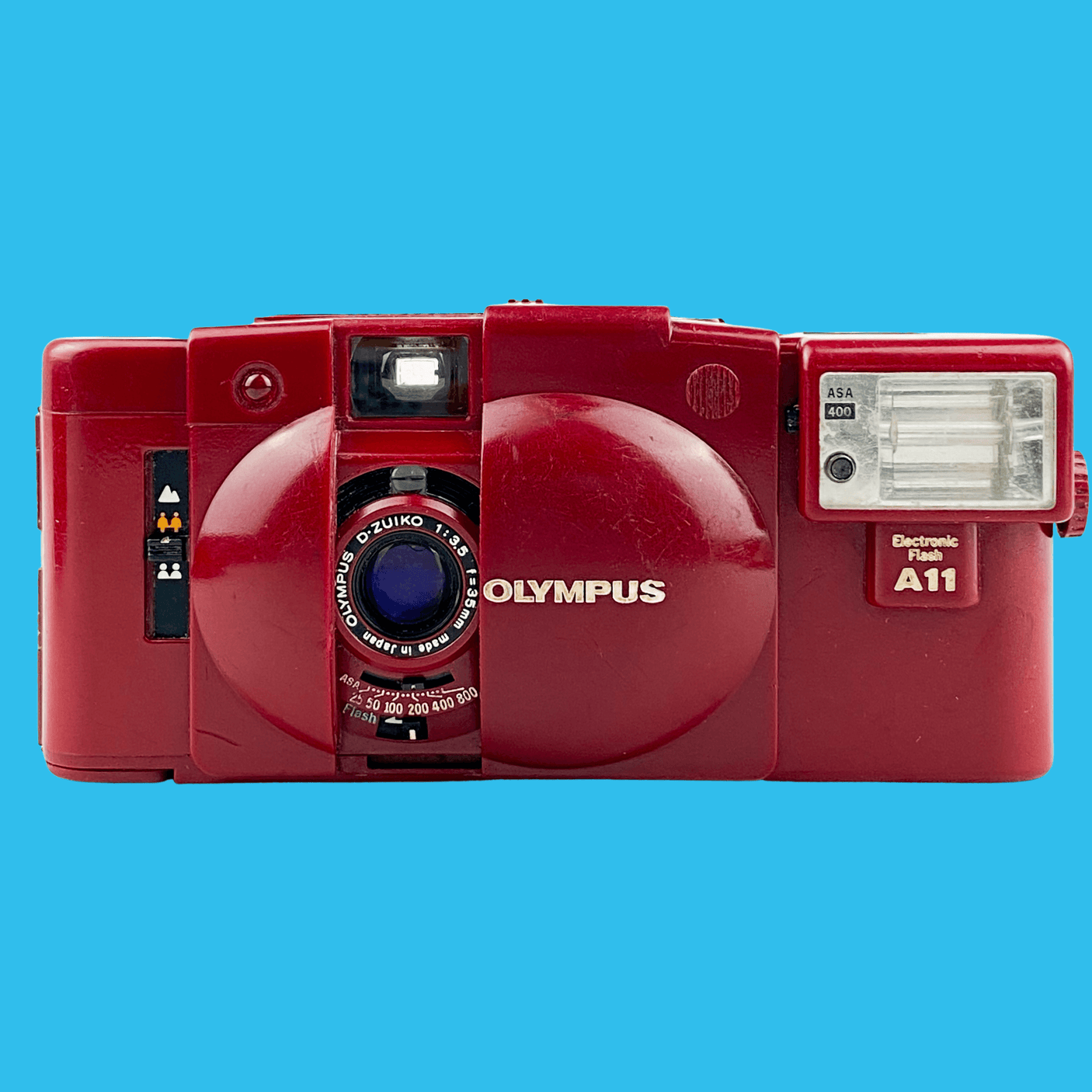 Red Olympus XA2 35mm Film Camera Point and Shoot w/ Olympus A11 Flash (Boxed)