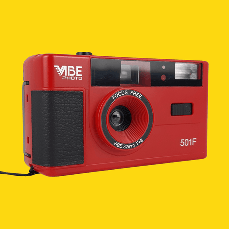 Retro VIBE 35mm Film Camera Reusable Point And Shoot - Red