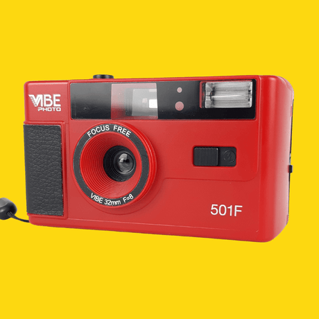 Retro VIBE 35mm Film Camera Reusable Point And Shoot - Red