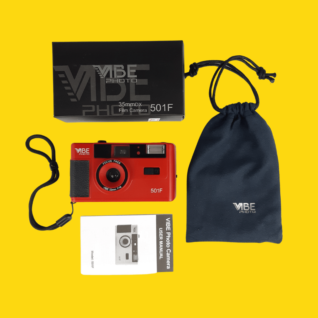 Retro VIBE 35mm Film Camera Reusable Point And Shoot - Red