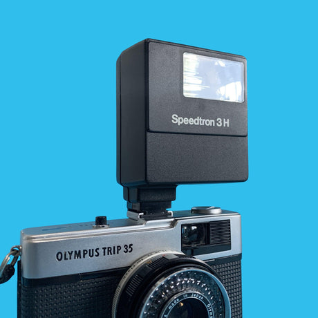 Speedtron 3H External Flash Unit for 35mm Film Camera