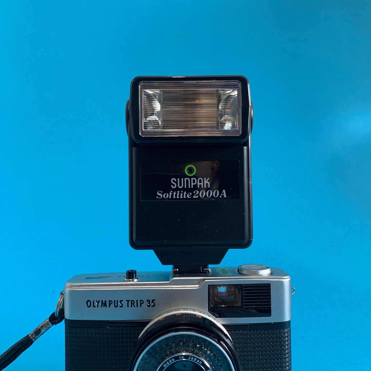 Sunpak Softlite 2000A External Flash Unit for 35mm Film Camera