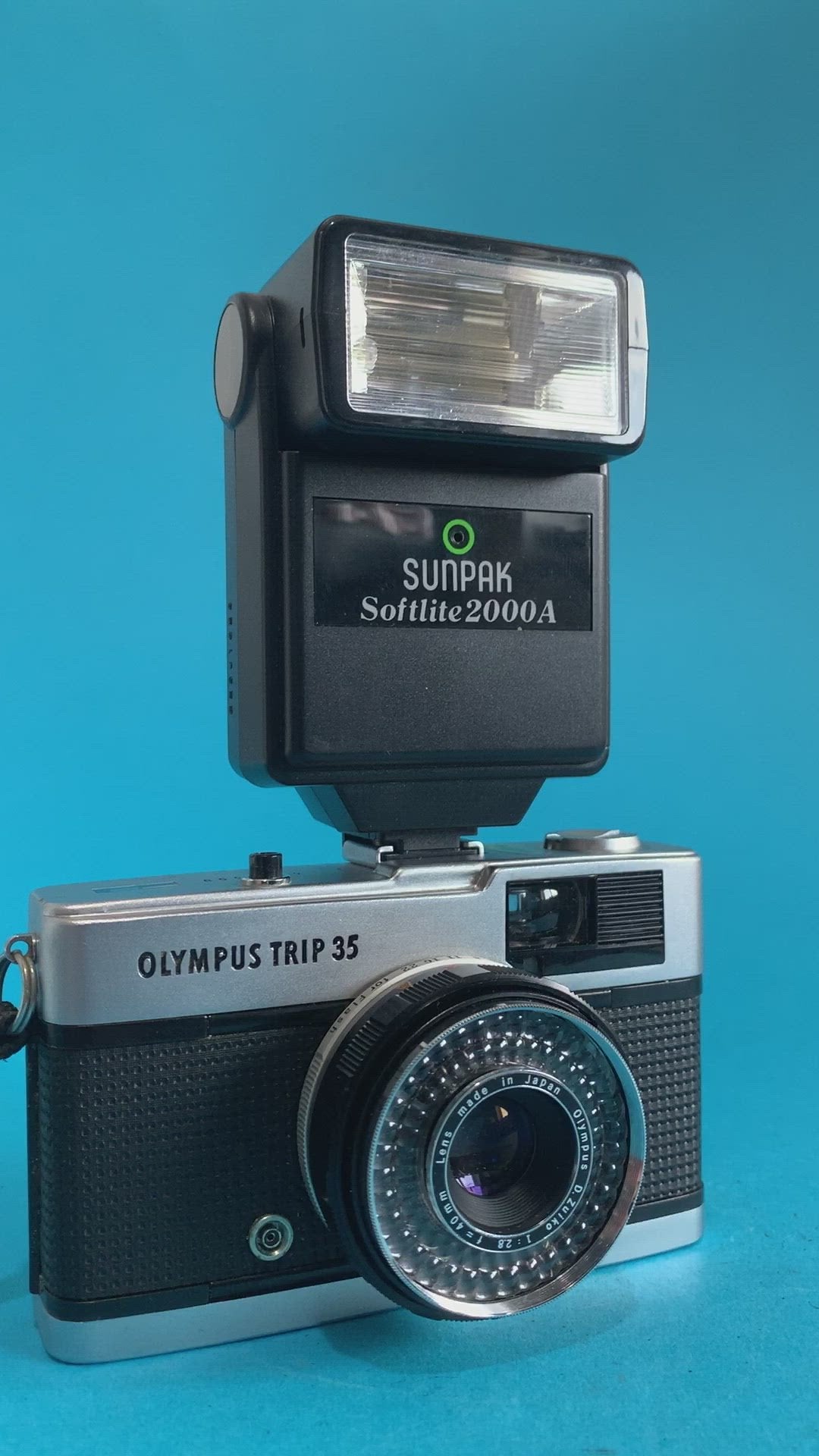 Sunpak Softlite 2000A External Flash Unit for 35mm Film Camera